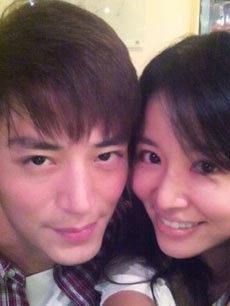 综艺《林心如霍建华姐弟恋地下情被曝光 已同